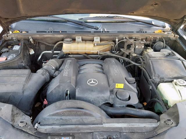 4JGAB57E74A469983 - 2004 MERCEDES-BENZ ML 350 BLACK photo 7