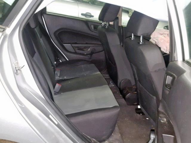 3FADP4AJ8FM223927 - 2015 FORD FIESTA S SILVER photo 6