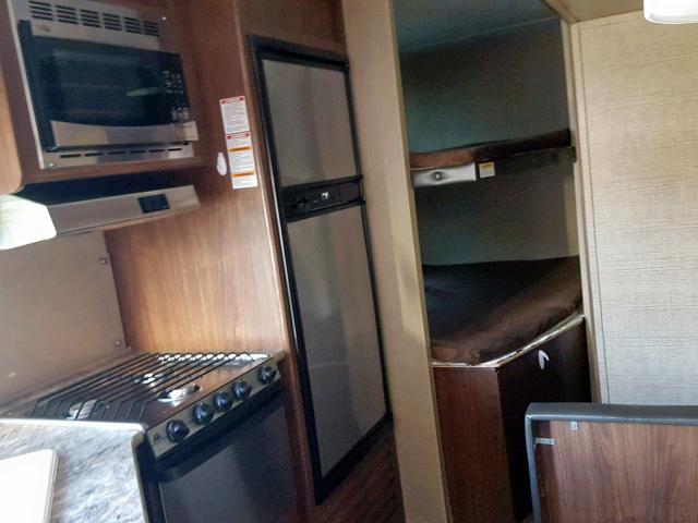 4YDT24024HM932168 - 2017 COLE RV TWO TONE photo 9