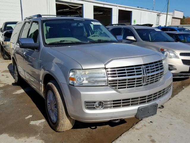 5LMFU27557LJ08188 - 2007 LINCOLN NAVIGATOR Күміс фото 1