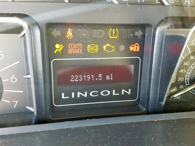 5LMFU27557LJ08188 - 2007 LINCOLN NAVIGATOR Күміс фото 8