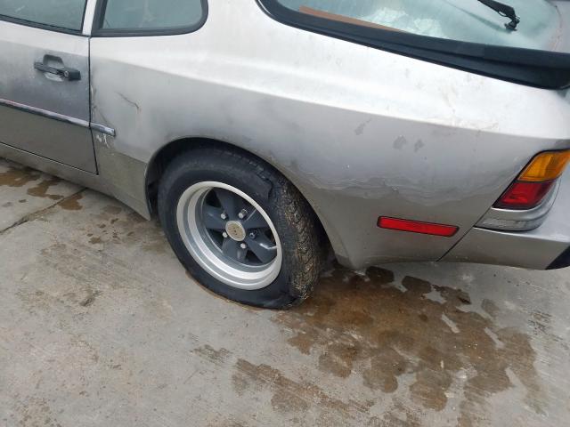 WP0AA0946FN452375 - 1985 PORSCHE 944 SILVER photo 9