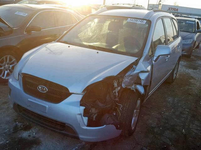 KNAFG526277067119 - 2007 KIA RONDO LX SILVER photo 2