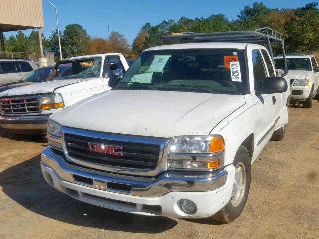 2GTEC19V041169866 - 2004 GMC NEW SIERRA WHITE photo 2