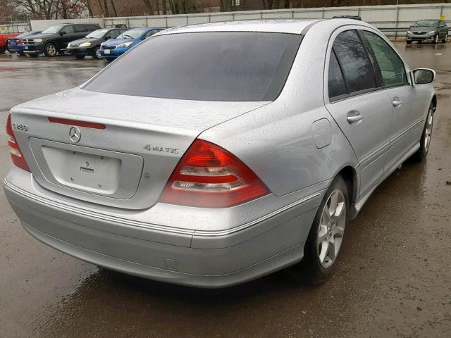 WDBRF92H17F904538 - 2007 MERCEDES-BENZ C 280 4MAT SILVER photo 4