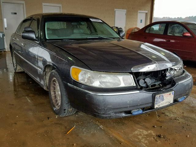 1LNFM81W2WY660451 - 1998 LINCOLN TOWN CAR E CHARCOAL photo 1
