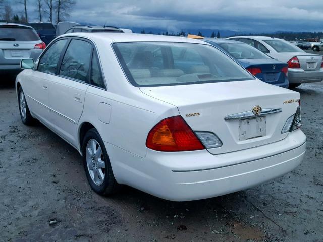 4T1BF28B9YU063249 - 2000 TOYOTA AVALON XL WHITE photo 3