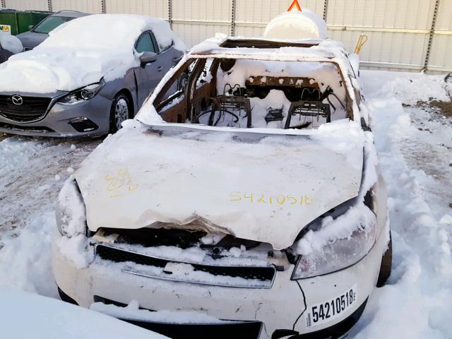 2G1WD58C769376986 - 2006 CHEVROLET IMPALA SUP 白色 照片 9