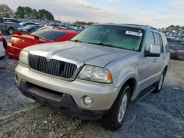 5LMEU68H93ZJ09265 - 2003 LINCOLN AVIATOR 银色 照片 2