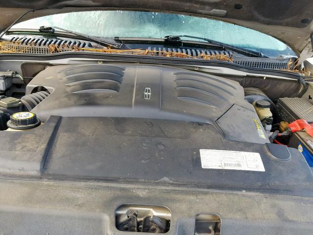 5LMEU68H93ZJ09265 - 2003 LINCOLN AVIATOR 银色 照片 7