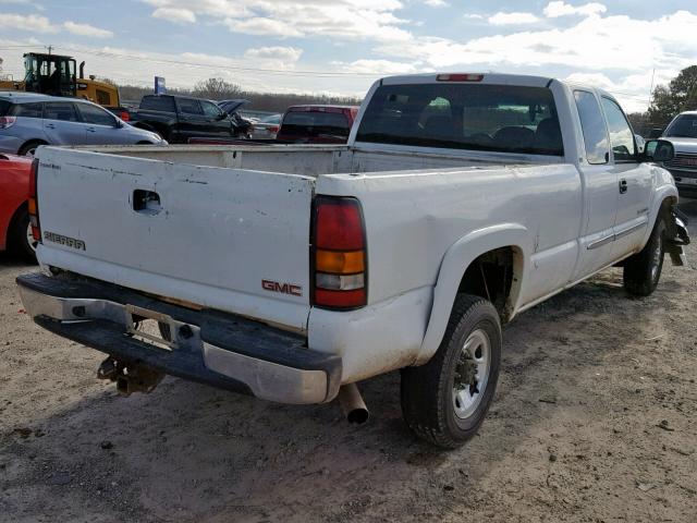 1GTHC29U15E196052 - 2005 GMC SIERRA C25 WHITE photo 4