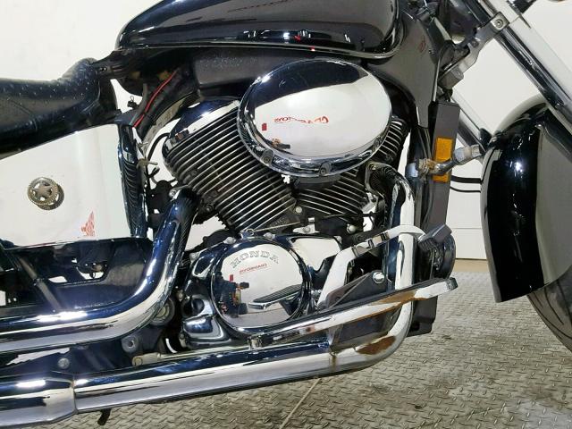 JH2RC44353M700093 - 2003 HONDA VT750 CDA 黑色 照片 11