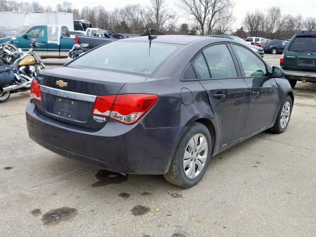 1G1PA5SH9E7174670 - 2014 CHEVROLET CRUZE LS CHARCOAL photo 4