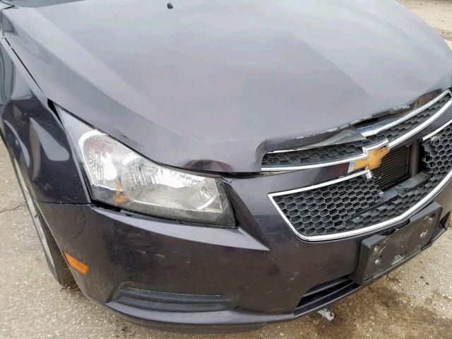 1G1PA5SH9E7174670 - 2014 CHEVROLET CRUZE LS CHARCOAL photo 9