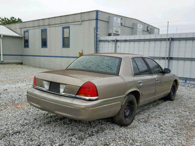 2FAFP71W02X110252 - 2002 FORD CROWN VICT TAN photo 4