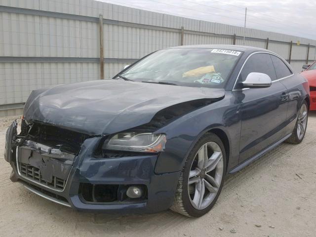 WAURV78T49A000992 - 2009 AUDI S5 QUATTRO GRAY photo 2