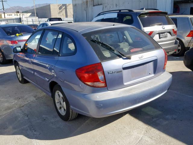 KNADC165946190978 - 2004 KIA RIO CINCO BLUE photo 3