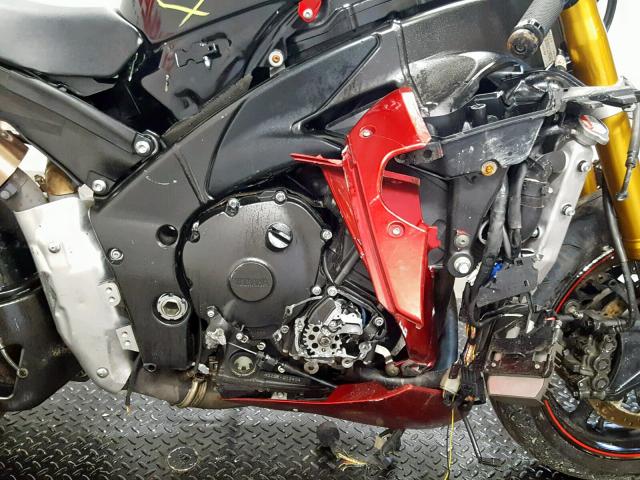 JYARN23E7BA010142 - 2011 YAMAHA YZFR1 BLACK photo 18