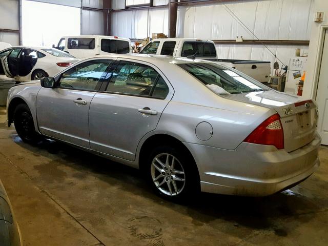 3FAHP0GA2BR136250 - 2011 FORD FUSION S SILVER photo 3