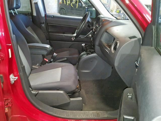 1J4FT28B89D207707 - 2009 JEEP PATRIOT SP Kastanienbraun Foto 5