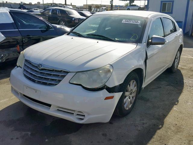 1C3LC46K88N218839 - 2008 CHRYSLER SEBRING LX WHITE photo 2