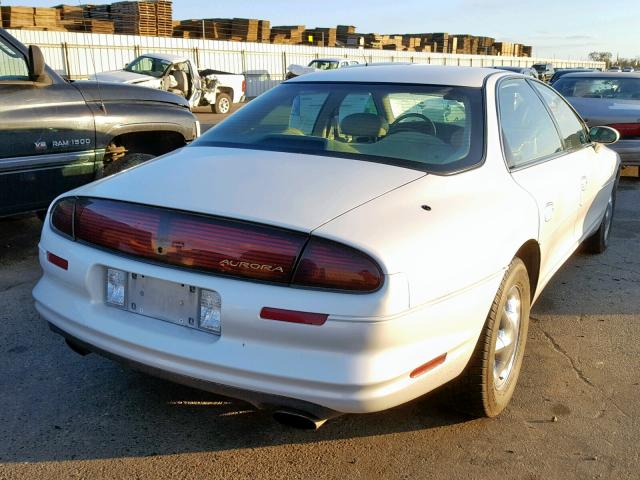 1G3GR62CXV4106826 - 1997 OLDSMOBILE AURORA WHITE photo 4