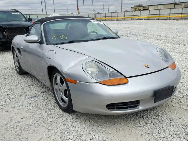 WP0CA2988YU623756 - 2000 PORSCHE BOXSTER SILVER photo 1