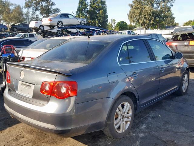 3VWEG71K07M200617 - 2007 VOLKSWAGEN JETTA WOLF GRAY photo 4