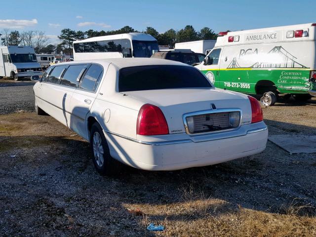 1L1FM88W37Y629251 - 2007 LINCOLN TOWN CAR E WHITE photo 3