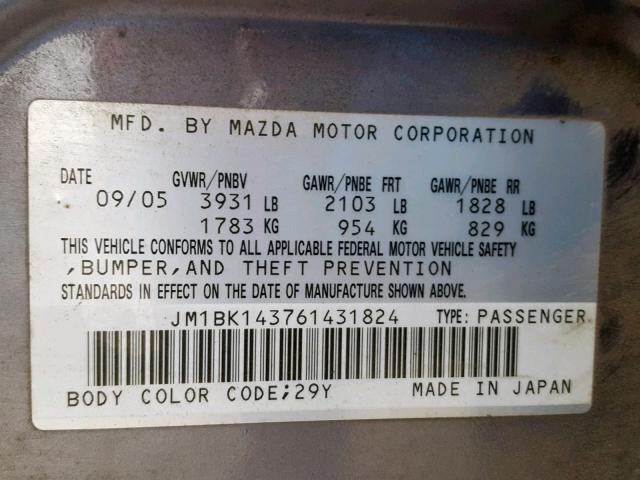 JM1BK143761431824 - 2006 MAZDA 3 HATCHBAC GRAY photo 10