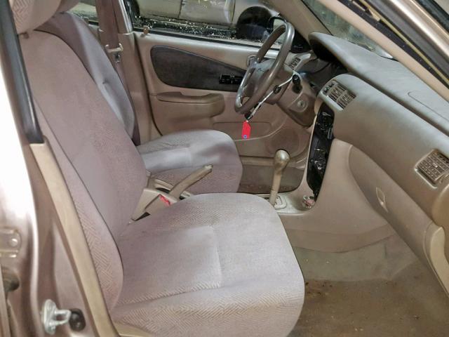 1Y1SK5280YZ425529 - 2000 CHEVROLET GEO PRIZM BEIGE photo 5