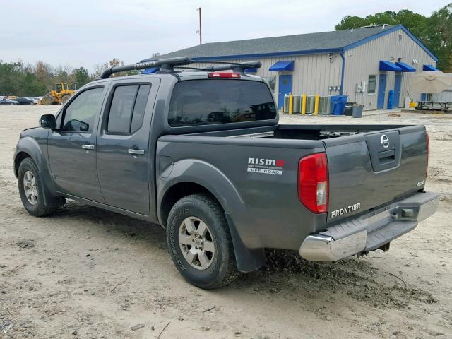 1N6AD07W87C427483 - 2007 NISSAN FRONTIER C GRAY photo 3