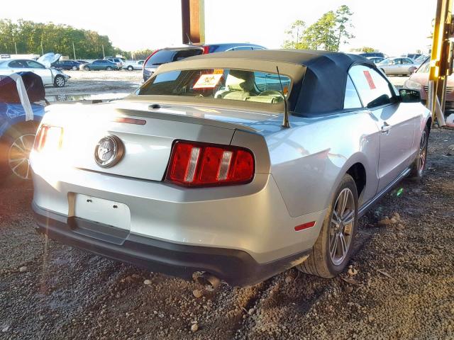 1ZVBP8EM1C5283155 - 2012 FORD MUSTANG SILVER photo 4