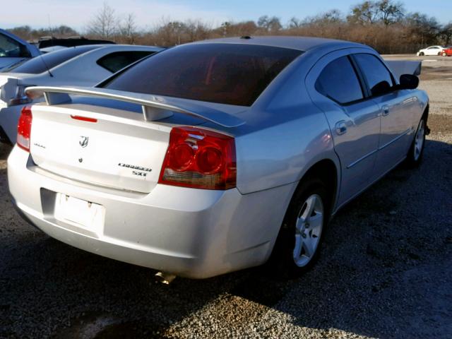 2B3CA3CVXAH281628 - 2010 DODGE CHARGER SX SILVER photo 4