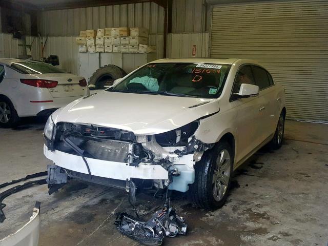 1G4GH5G39CF151839 - 2012 BUICK LACROSSE P WHITE photo 2