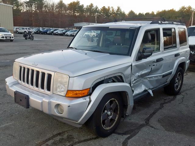 1J8HG48K06C209279 - 2006 JEEP COMMANDER Gümüş foto 2