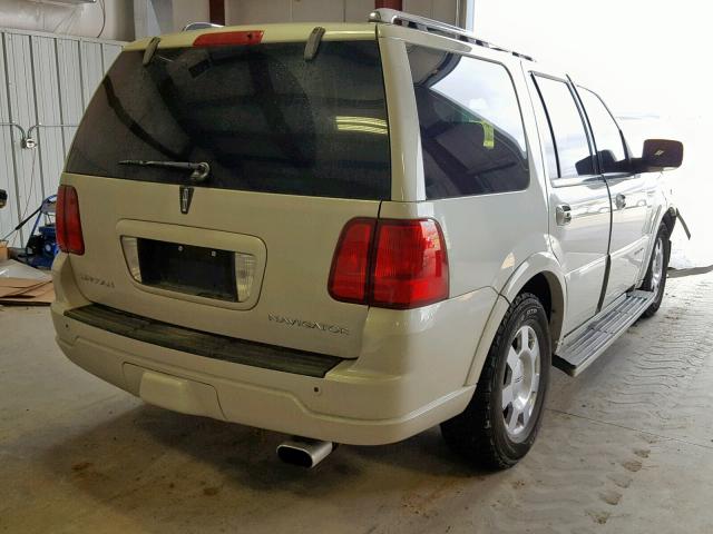 5LMFU285X5LJ17707 - 2005 LINCOLN NAVIGATOR Bej foto 4