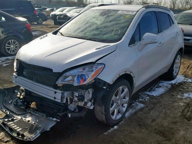 KL4CJCSB1FB266614 - 2015 BUICK ENCORE WHITE photo 2