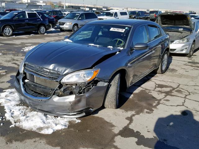 1C3CCBAB1CN319919 - 2012 CHRYSLER 200 LX GRAY photo 2