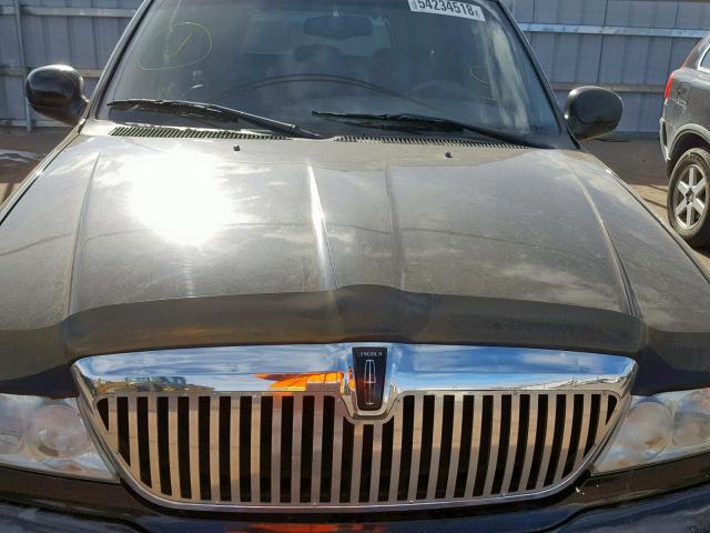5LMEU27R32LJ15471 - 2002 LINCOLN NAVIGATOR BLACK photo 7