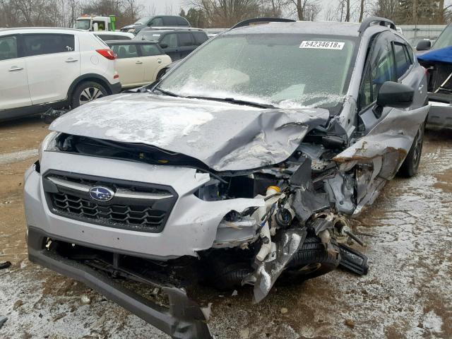 JF2GTAAC3K9235223 - 2019 SUBARU CROSSTREK GRAY photo 2