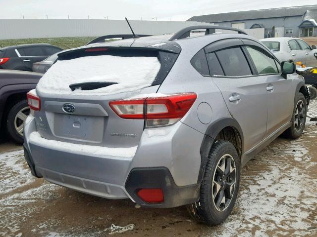 JF2GTAAC3K9235223 - 2019 SUBARU CROSSTREK GRAY photo 4