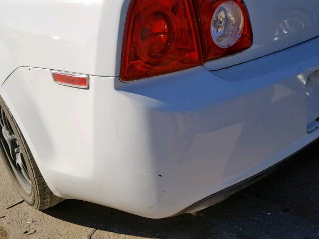 1G1ZG57B99F160128 - 2009 CHEVROLET MALIBU LS WHITE photo 9