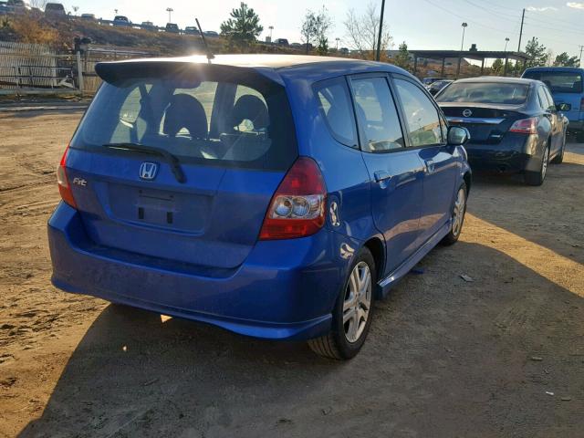 JHMGD37658S004798 - 2008 HONDA FIT SPORT BLUE photo 4