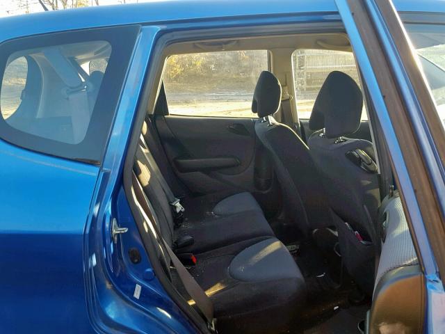 JHMGD37658S004798 - 2008 HONDA FIT SPORT BLUE photo 6