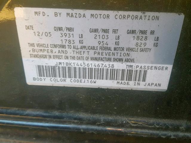 JM1BK144561467438 - 2006 MAZDA 3 HATCHBAC BLACK photo 10