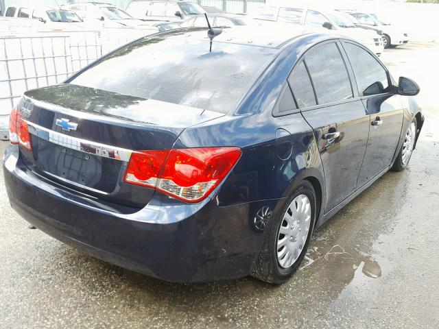 1G1PB5SHXE7393716 - 2014 CHEVROLET CRUZE LS BLUE photo 4