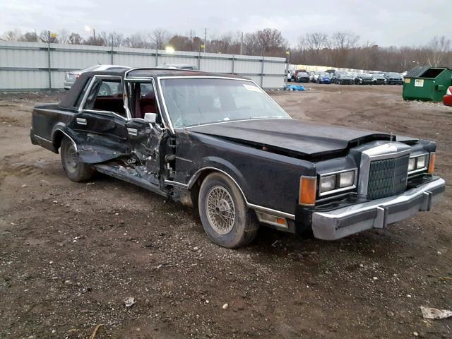 1LNBM81F8KY607116 - 1989 LINCOLN TOWN CAR BLACK photo 1