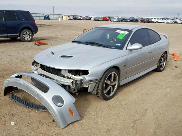 6G2VX12U45L468186 - 2005 PONTIAC GTO SILVER photo 2