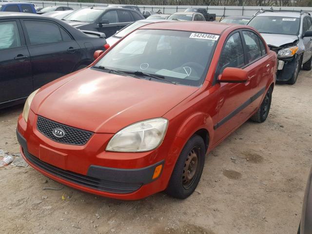 KNADE123966032030 - 2006 KIA RIO RED photo 2